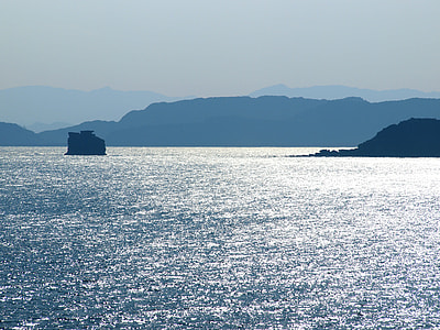 Sea landscapes with hills and islands in Taiwan thumbnail