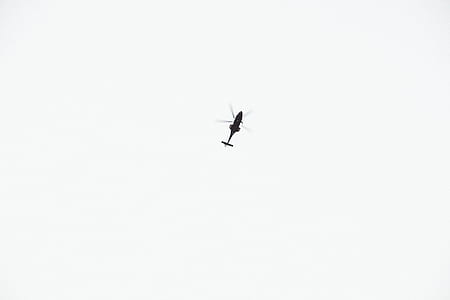 photo of helicopter on air thumbnail