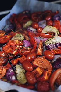 grilled onions and tomatoes thumbnail
