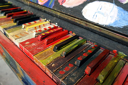 wooden piano thumbnail