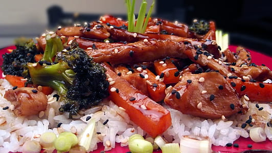 grilled meat with rice thumbnail