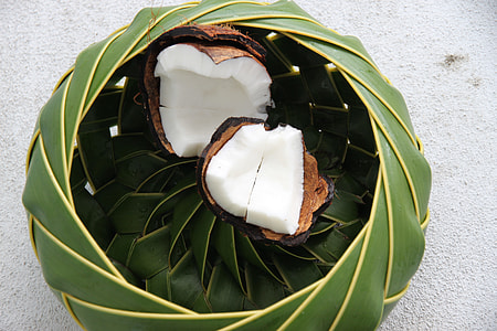 cracked coconut thumbnail