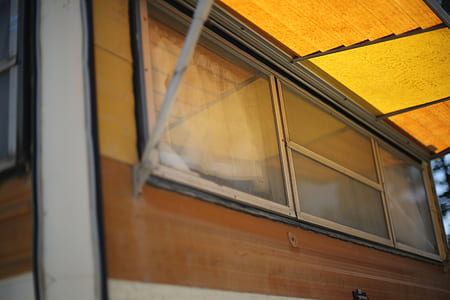 white shash windowpane thumbnail