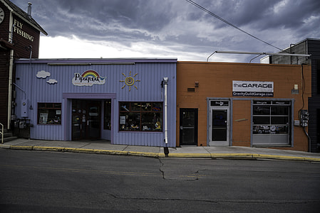 Special shops in downtown Helena thumbnail