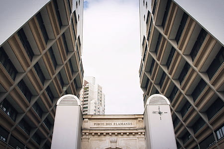 Porte Des Flamands signage thumbnail