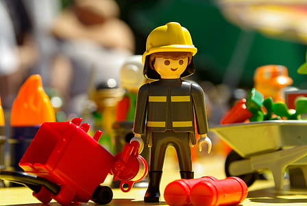 closeup photo of children's male plastic toy thumbnail