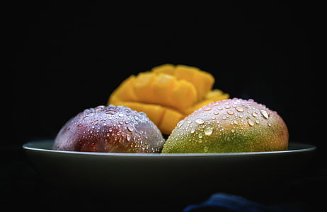 sliced of mango fruit thumbnail