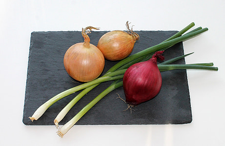 onion, spring onion, and garlic on board thumbnail