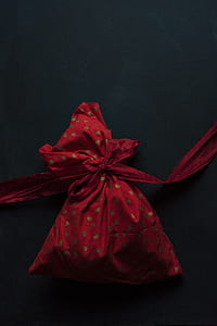 red drawstring bag thumbnail
