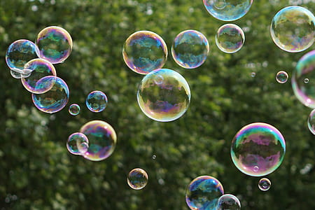 bubbles tilt-shift photography thumbnail