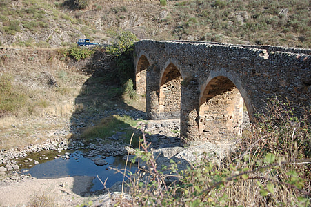 Roman Bridge, Algoso thumbnail