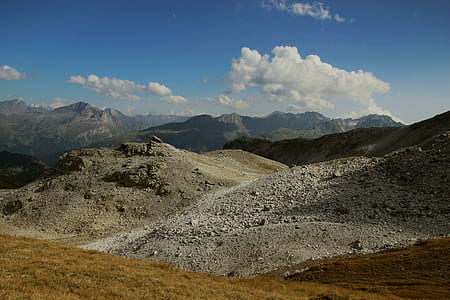 brown mountains thumbnail