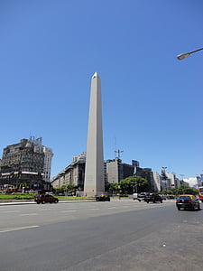 Obelisk in the middle of road thumbnail
