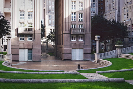 structural photo of grey structure thumbnail