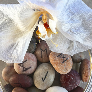 assorted-color stone fragments thumbnail