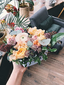 Assorted-color Flower Bouquet thumbnail
