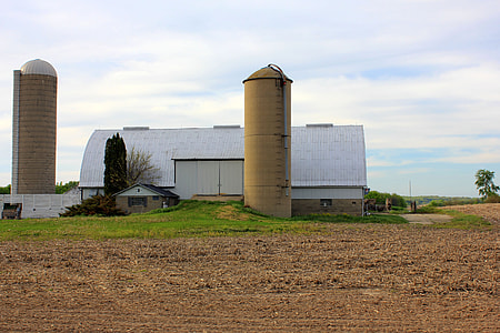 Farm buildings and silo thumbnail