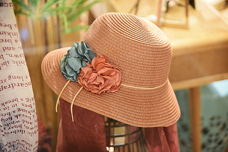 pink sunhat with floral accent thumbnail