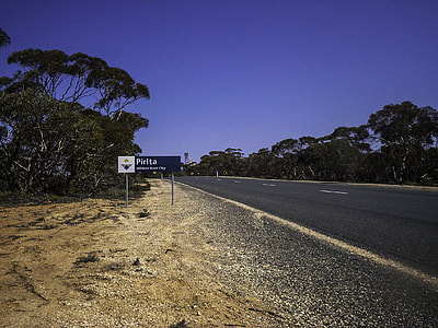 Roadway in Victoria, Australia thumbnail