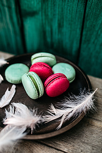 Pink & Green Macaroons thumbnail