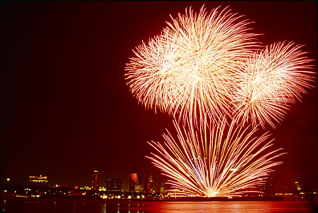 red fireworks display thumbnail