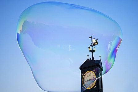 Soap Bubble, Huge Soap Bubble thumbnail