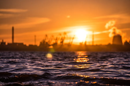 close up photo of seashore thumbnail