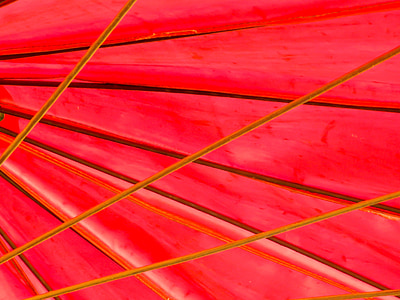 red wallpaper thumbnail
