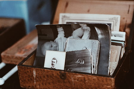 brown wooden box thumbnail