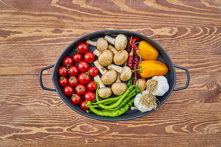 flatlay photography of vegetables thumbnail