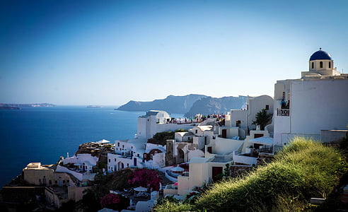 white houses near sea thumbnail