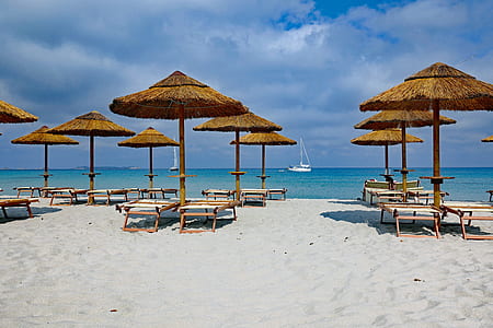open cottages at the beach thumbnail