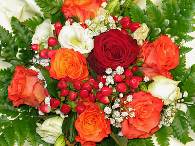 red and white rose bouquet thumbnail