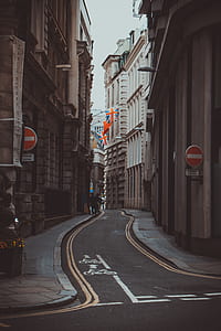 photo of empty road thumbnail