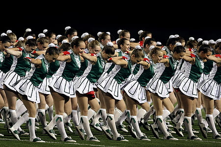 cheering squad on field thumbnail