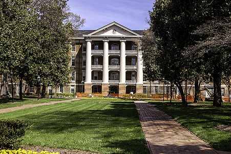 Main Campus of William Peace University in Raleigh, North Carolina thumbnail