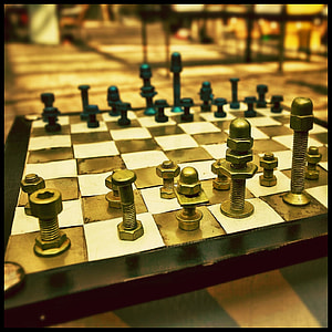 closeup photo of knots chesseboard thumbnail