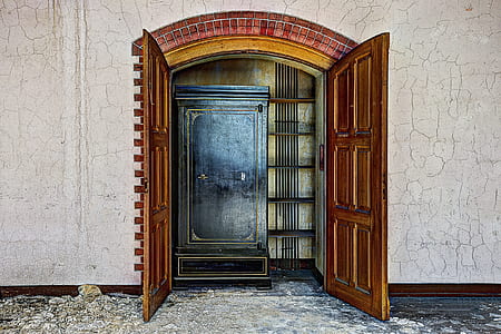 photography brown wooden door thumbnail
