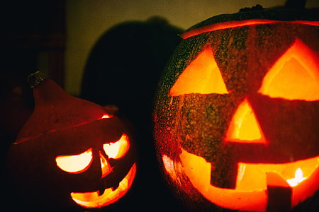 Halloween pumpkin lanterns thumbnail