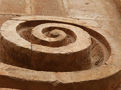 spiral pavement engraved thumbnail