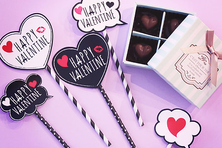 Happy Valentine gift set thumbnail