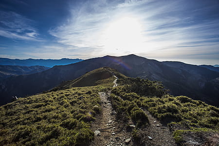 Landscape Photo of Mountain thumbnail