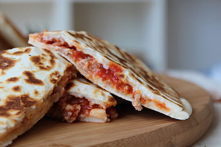 dish slices on tray thumbnail