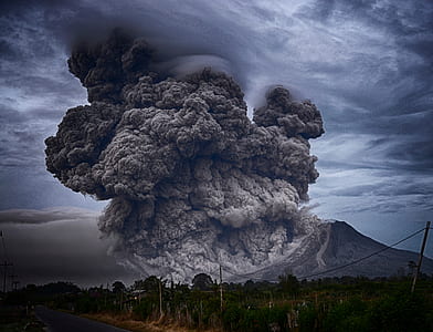 volcano eruption photo thumbnail