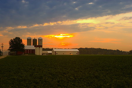 landscape photography of house during golden hour thumbnail