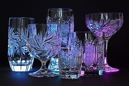 six clear glass cups thumbnail
