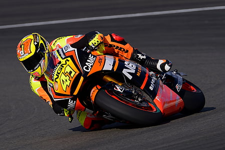 person riding sport bike while drifting thumbnail