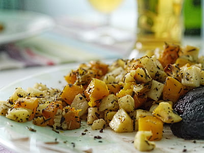 bunch of potato slices thumbnail