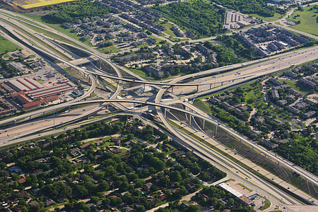 bird's eye view photo of city thumbnail