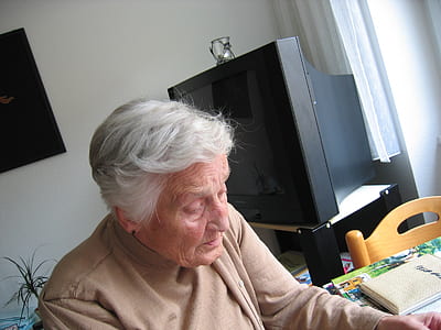 woman in brown sweater thumbnail